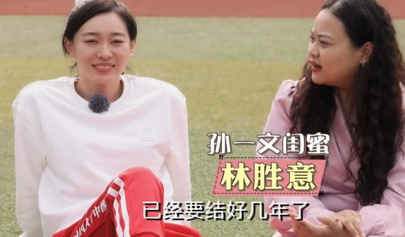 忘穿奶罩被同桌c了一节课